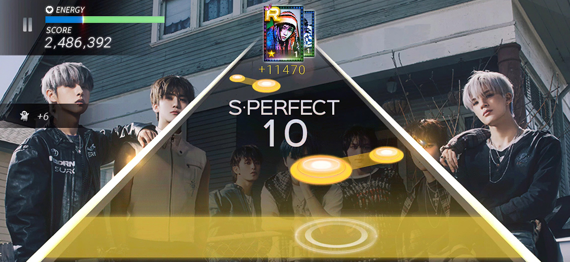 비트에 맞춰 노트를 터치하며 최고의 플레이를 완성하세요.